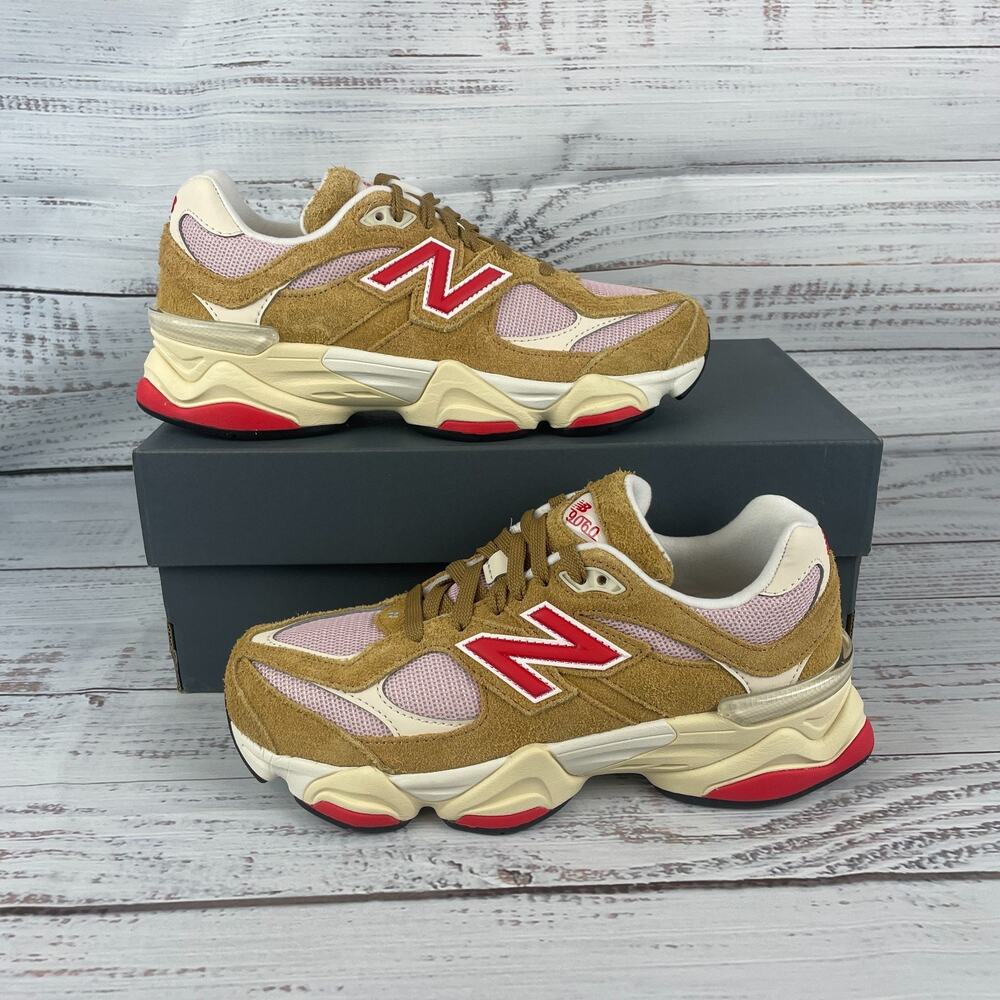 New Balance 9060 Kids Sz 6.5 (Womens Sz 8-8.5) Sneakers Great Plains True Red